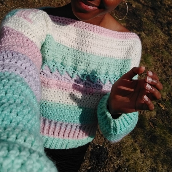 Handmade Sweater Diamond + Bobble Stitch - Picture 2 of 5